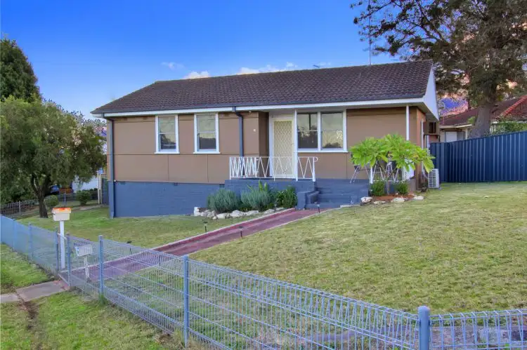 34 and 34a Rymill Road, Tregear NSW 2770