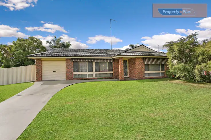 6 Dryberry Avenue, St Clair NSW 2759