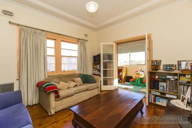 12 Delando Street, Waratah NSW 2298