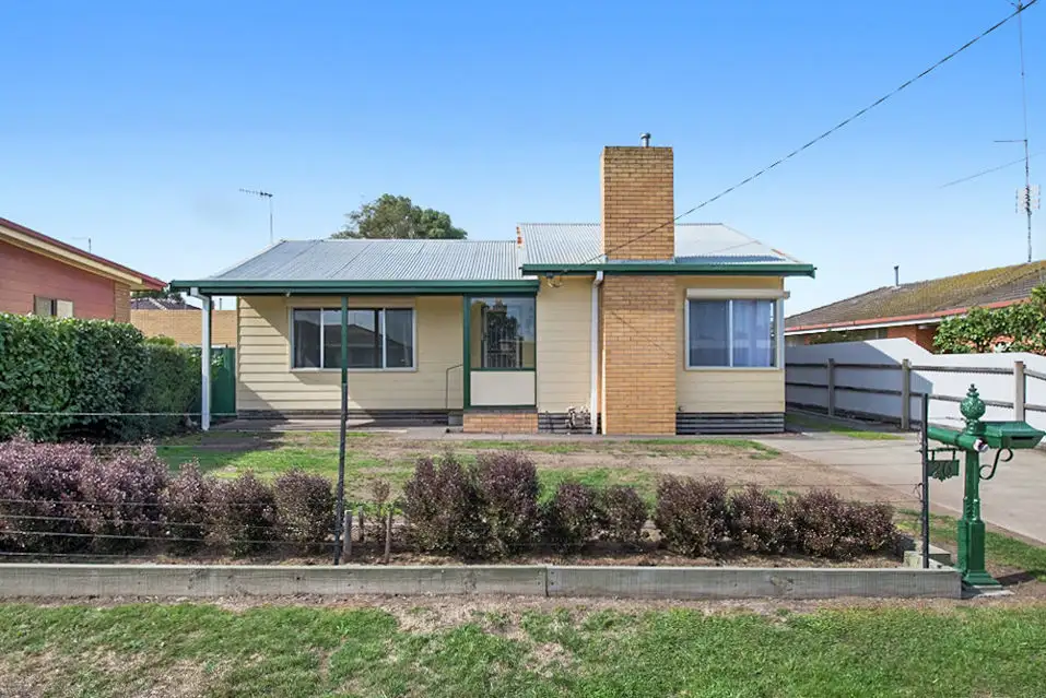 Main view of Homely house listing, 26 John Crescent, Colac VIC 3250