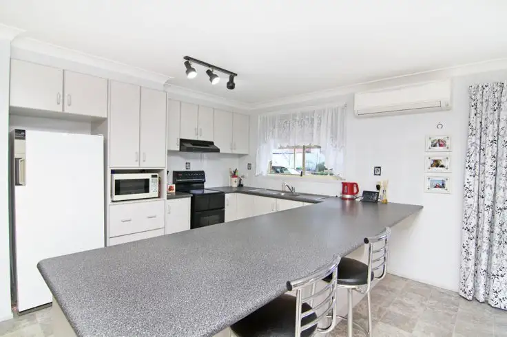 Fourth view of Homely house listing, 5 Chandler Cl, Armidale NSW 2350