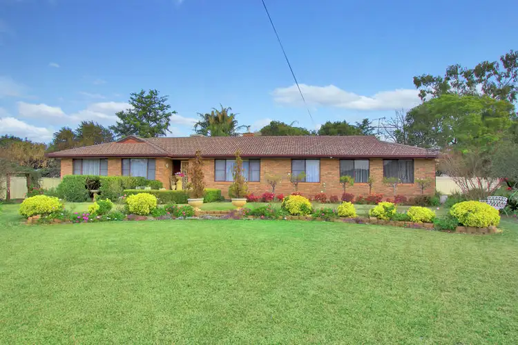 6 Egret Place, Tamworth NSW 2340