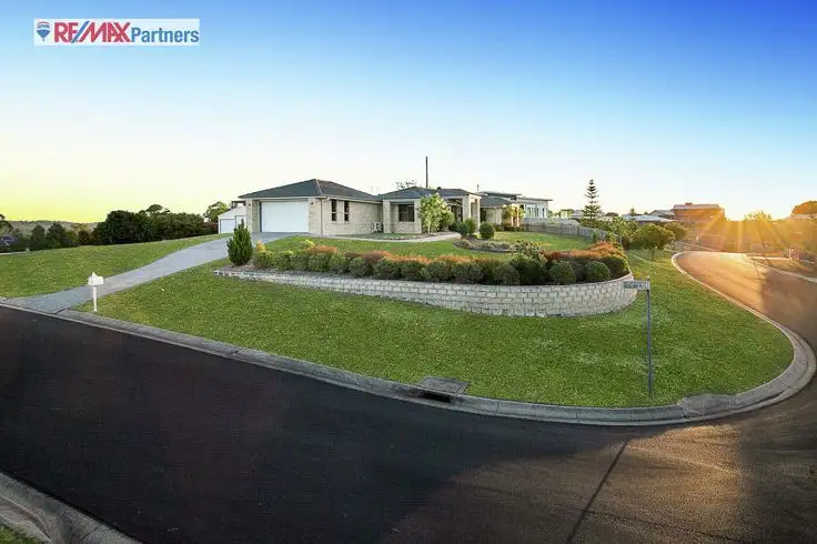 1-5 Highland Place, Craignish QLD 4655