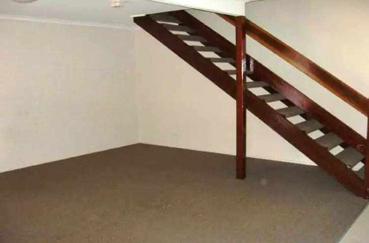 Fifth view of Homely unit listing, 27/6 Obrien Street, Harlaxton QLD 4350