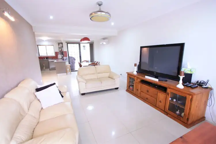 Sixth view of Homely townhouse listing, 5/8 Charnwood ST, Sunnybank Hills QLD 4109