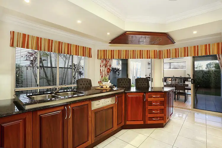 Fifth view of Homely house listing, 7 Pinnacle Place, Eight Mile Plains QLD 4113