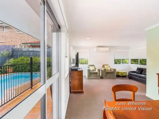 Fifth view of Homely house listing, 2 Pendennis Place, Carindale QLD 4152