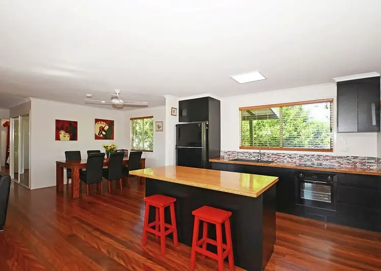 44 Waigani Avenue, Kawungan QLD 4655