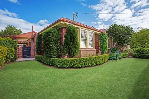 106 National Park Street, Hamilton South NSW 2303