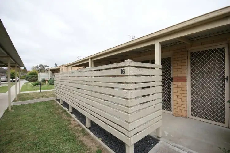 16/80 Queen Elizabeth Drive, Armidale NSW 2350