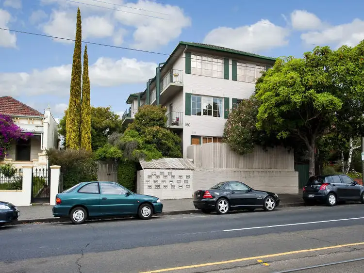 12/980 Lygon st, Carlton North VIC 3054