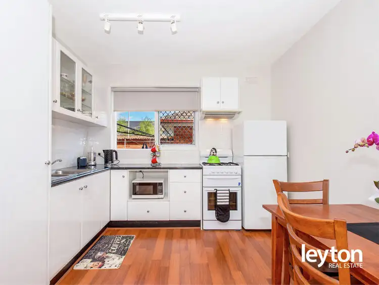 2/214 Kambrook Road, Caulfield South VIC 3162