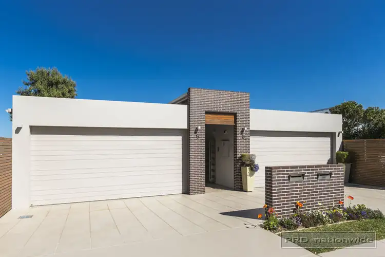 8 Lemnos Parade, The Hill NSW 2300