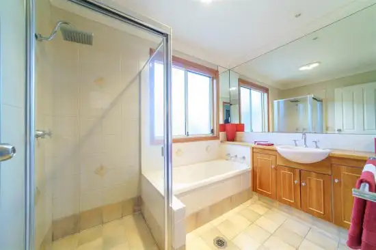 Sixth view of Homely house listing, 7 Gumleaf Close, Erina NSW 2250