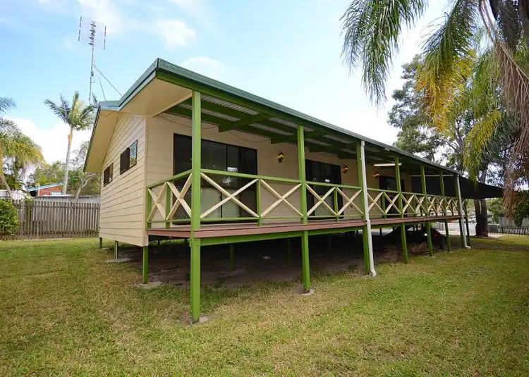 753 Boat Harbour Drive, Urangan QLD 4655