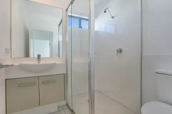 Fifth view of Homely unit listing, 69/1 Gaven Crescent, Mermaid Beach QLD 4218