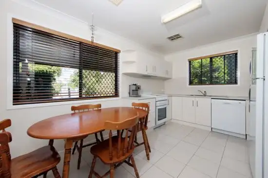 8 Myrtle Street, Teralba NSW 2284
