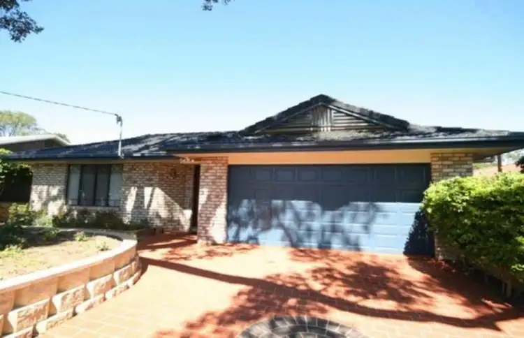 16 Christopher Court, Harristown QLD 4350