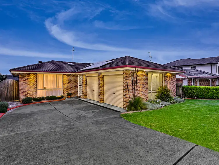 46 Crommelin Cres, St Helens Park NSW 2560