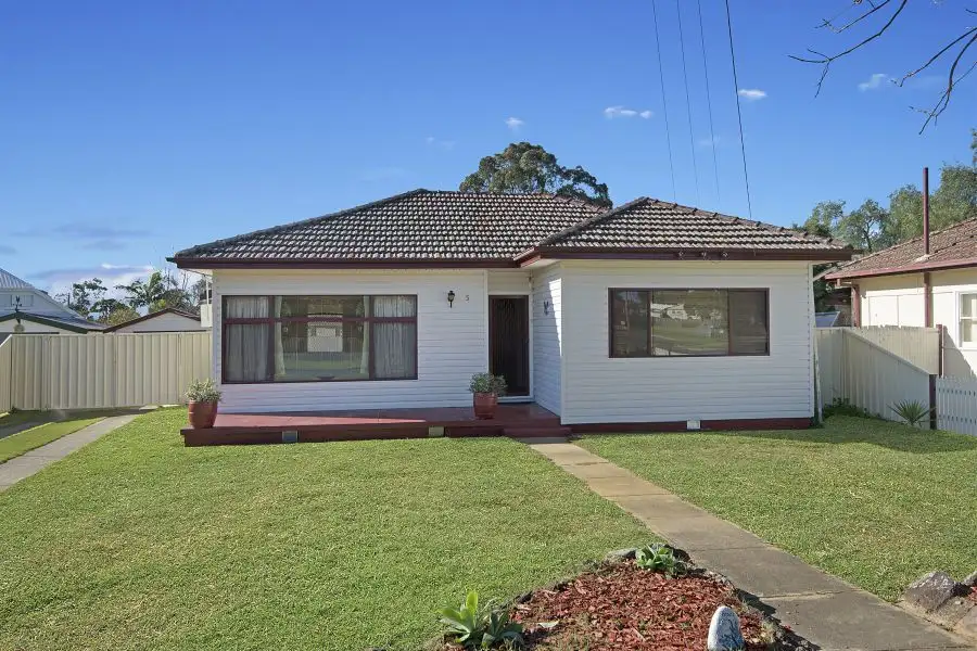 Main view of Homely house listing, 5 Edmondson Avenue, St Marys NSW 2760