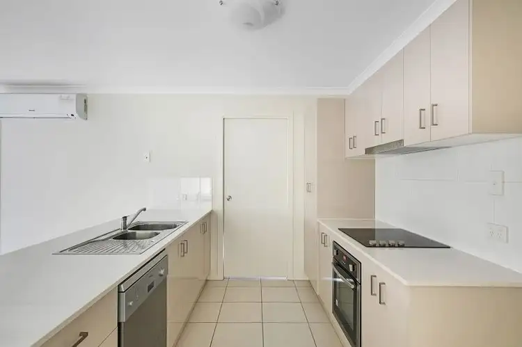 Fifth view of Homely house listing, 3 Westview Drive, Mount Kynoch QLD 4350