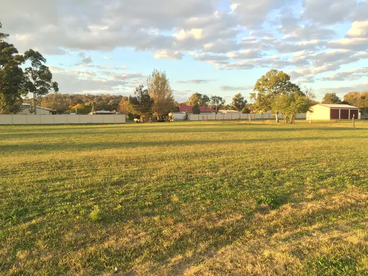 21 George Street, Kingsthorpe QLD 4400