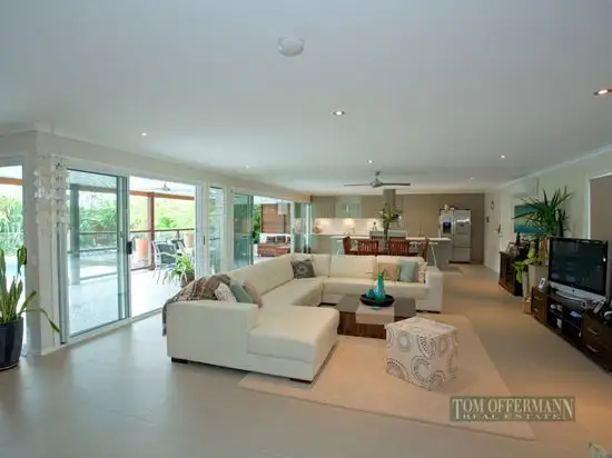 7 Goldcrest Ct, Sunrise Beach QLD 4567