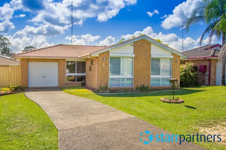 4 Denver Road, St Clair NSW 2759