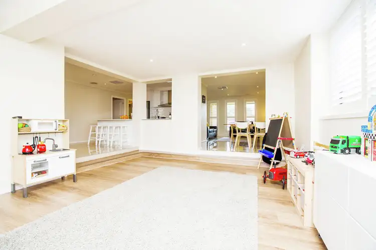 Seventh view of Homely house listing, 6 Ilex Street, Lake Albert NSW 2650