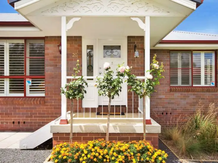 20. Amber, Armidale NSW 2350