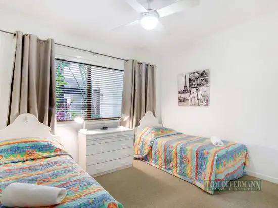 Fifth view of Homely unit listing, 2/5 Quamby Place, Noosa Heads QLD 4567