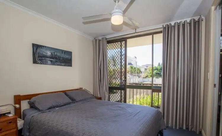 Fifth view of Homely unit listing, 4/13 Federation Avenue, Broadbeach QLD 4218
