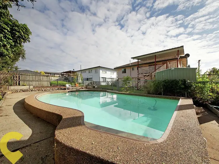 24 Cedar Street, Clontarf QLD 4019