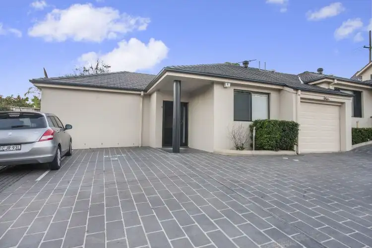 Main view of Homely villa listing, 3/80-82 Quarry Rd, Ryde NSW 2112