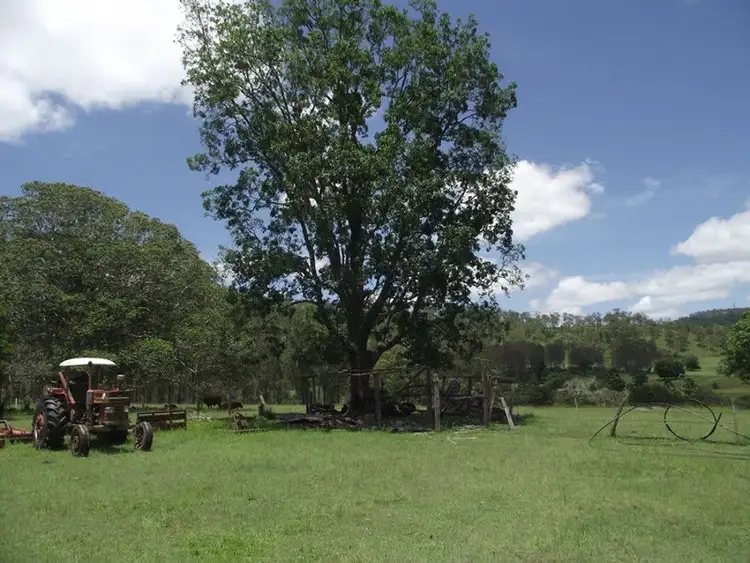 220 Wards Road, Glenwood QLD 4570