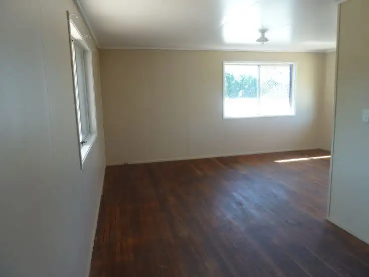 Fifth view of Homely house listing, 21 Overell Cr, Riverview QLD 4303