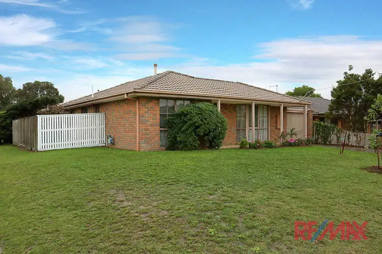 1/39 General Joshua Drive, Hampton Park VIC 3976