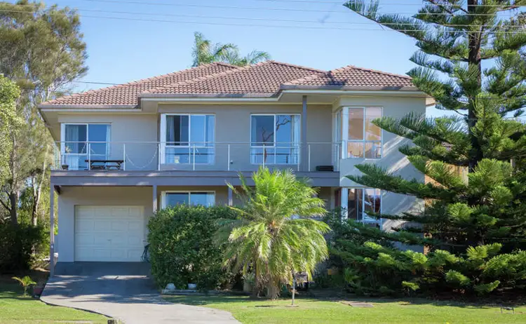 36 Sandys Beach Drive, Sandy Beach NSW 2456