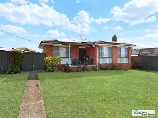 8 Tarana Crescent, Dharruk NSW 2770