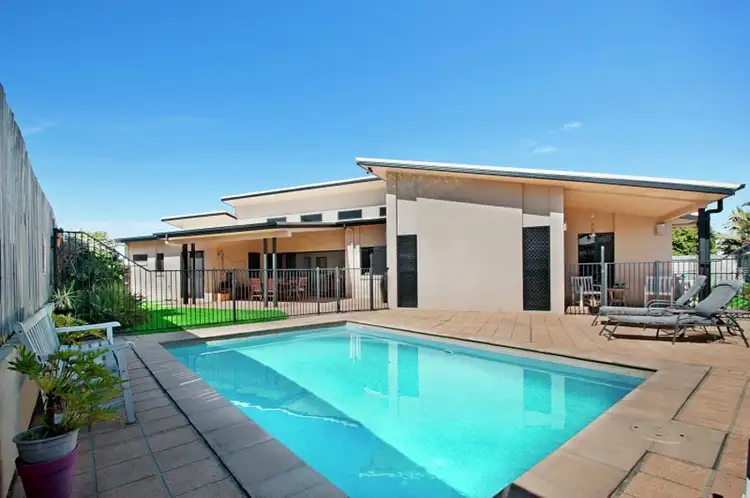 1 Glennie Cl, Caloundra West QLD 4551