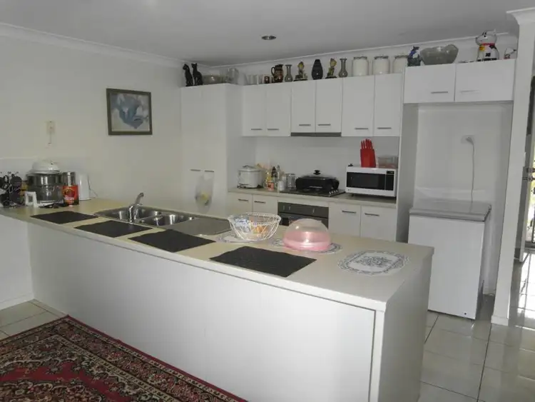 Sixth view of Homely house listing, 10 Alpine Court, Cranley QLD 4350