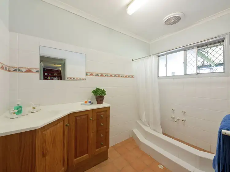 Sixth view of Homely house listing, 4 Lilac Street, Daisy Hill QLD 4127