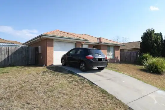 101 Anna Drive, Raceview QLD 4305