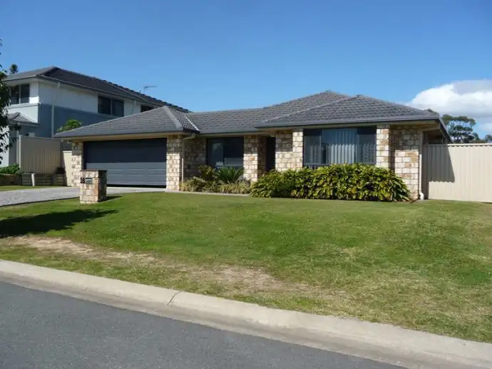 16 Stringybark Drive, Molendinar QLD 4214