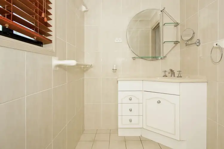 Fifth view of Homely house listing, 27 Carole Street, Tamworth NSW 2340