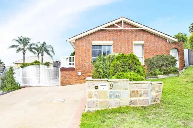 9 Rookin Place, Minchinbury NSW 2770