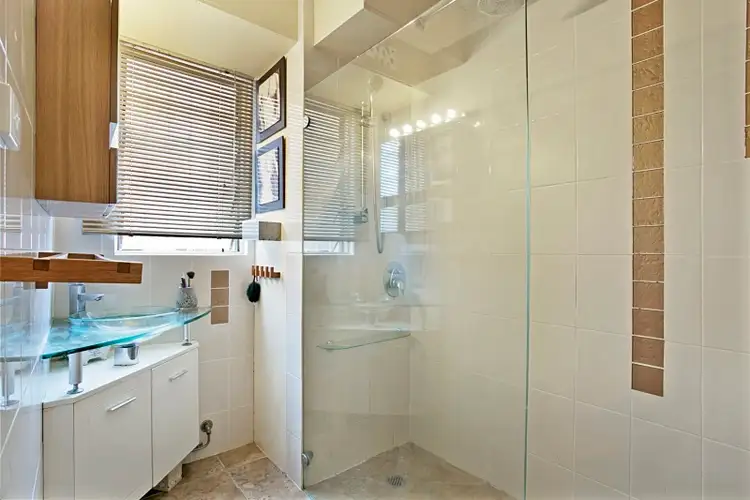 Fifth view of Homely unit listing, 1/10 Wight Street, Milton QLD 4064