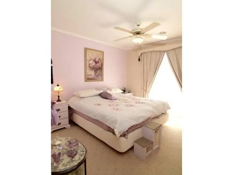 Seventh view of Homely house listing, 32 Edeys Run, Hampton Park VIC 3976