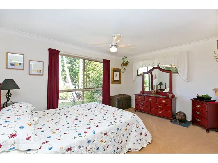 Seventh view of Homely house listing, 2 PAYNE COURT, Alexandra Hills QLD 4161