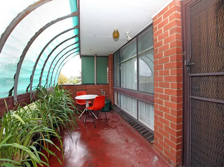 6/383 Station Street, Thornbury VIC 3071